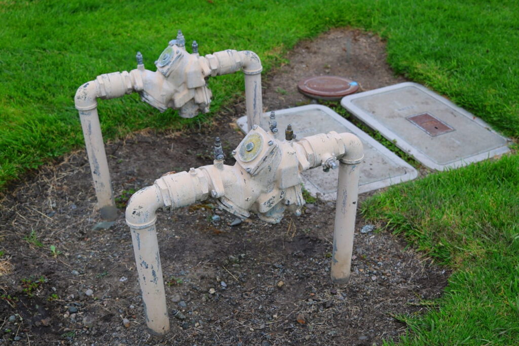Backflow prevention device